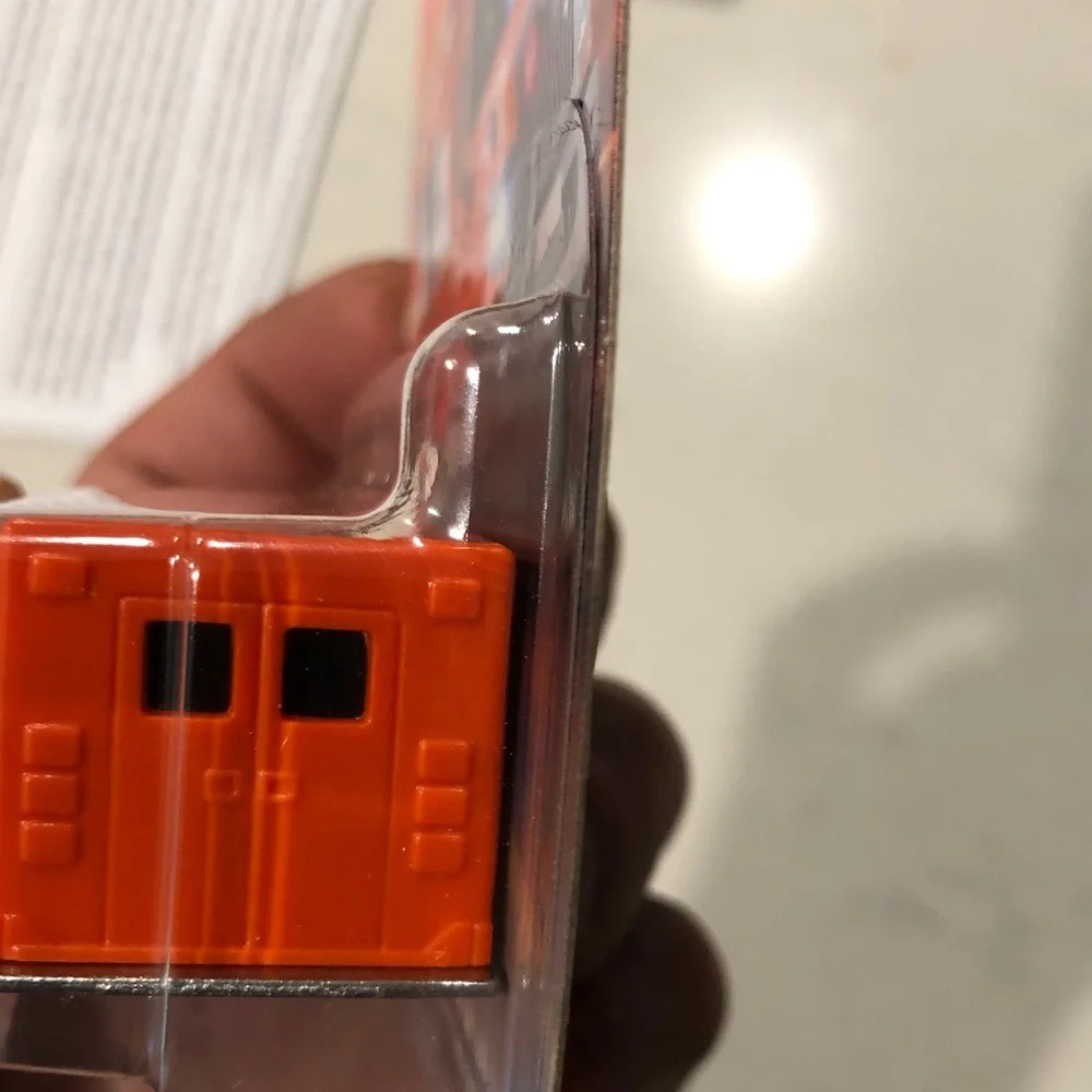 Mattel Matchbox Orange Medi-Vac Ambulance